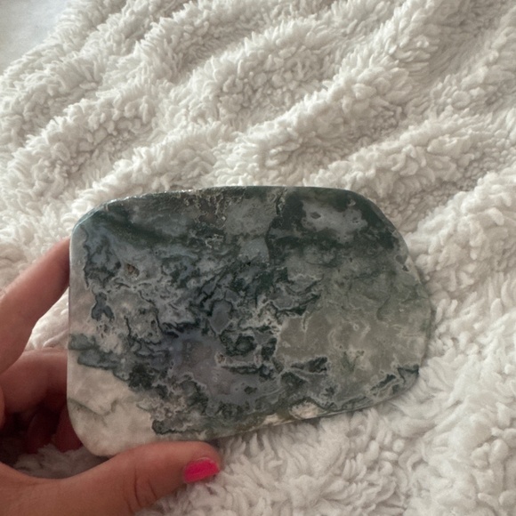 MOSS AGATE STATEMENT PIECE - Picture 2 of 2
